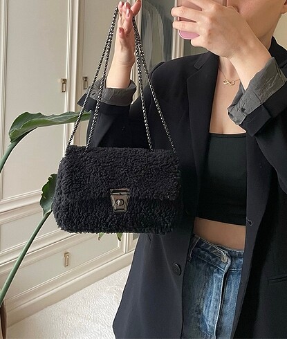 Peluş kadın çanta