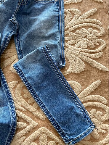 True Religion Blue jean