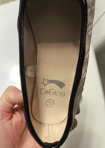 Siyah-Beyaz Tokalı Kız Çocuk Babet - Görsel 5