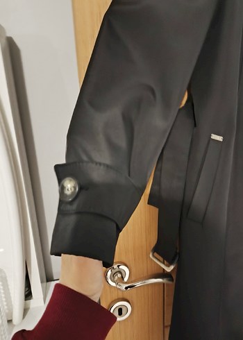 Düğmeli Siyah Uzun Kadın Trençkot - Görsel 2