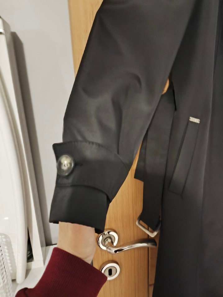 Düğmeli Siyah Uzun Kadın Trençkot - Görsel 2