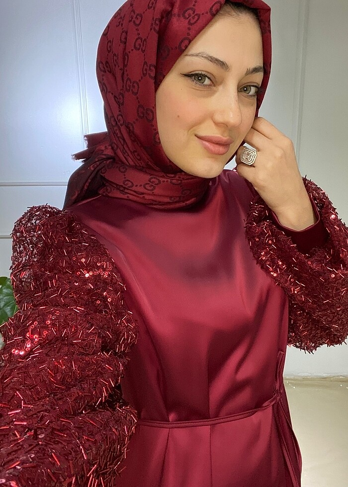 Şık saten elbise - Görsel 2