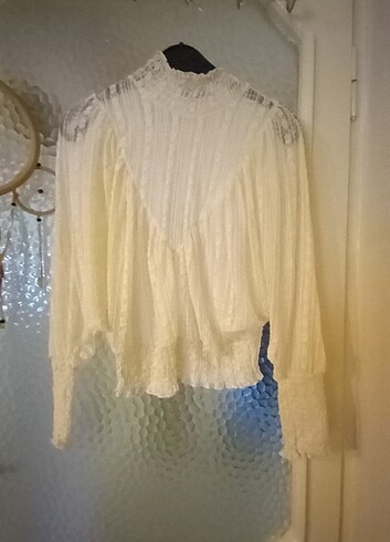 Pudra renk transparan crop bluz
