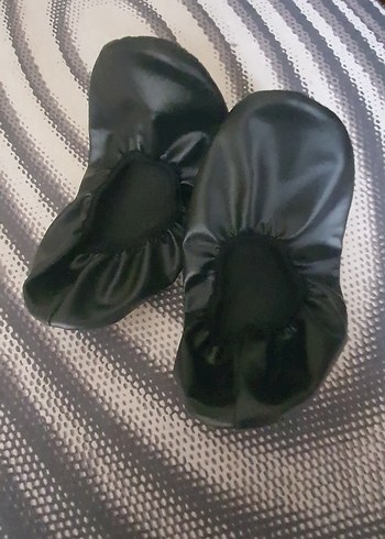 Çocuk Siyah Lastikli Bale Ayakkabısı, Pisi pisi - Görsel 2