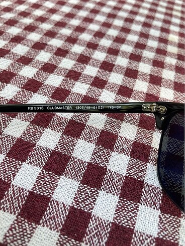 Ray Ban Polarize güneş gözlüğü