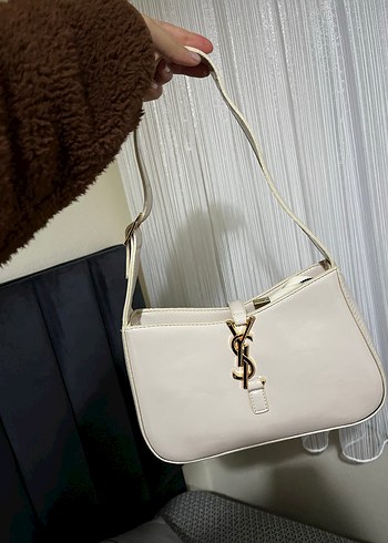 Gri Yılan Desenli Zincir Detaylı Deri Çanta - Görsel 3