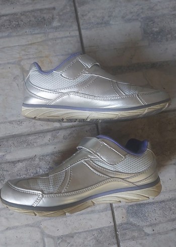 Diğer Gri Kız Çocuk Spor Ayakkabı Velcro
