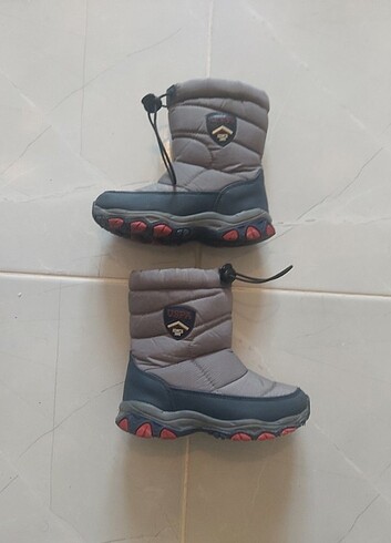 28 Beden gri Renk U.s polo assn kız çocuk bot ayakkabı