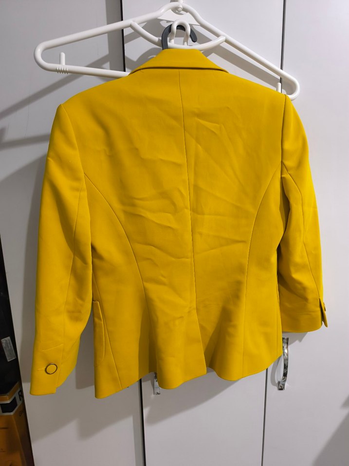 Sarı Düğmeli Kadın Blazer Ceket - Görsel 3