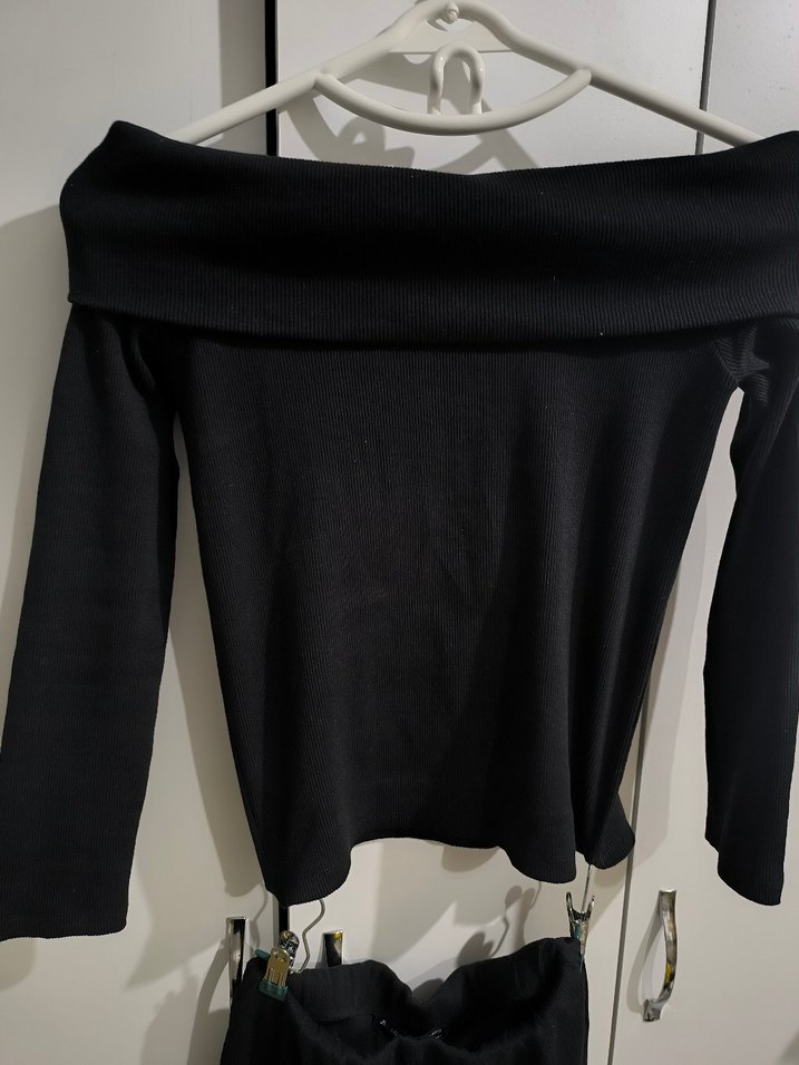 Kadın Siyah Mini Kayık Yaka Triko takım - Görsel 2