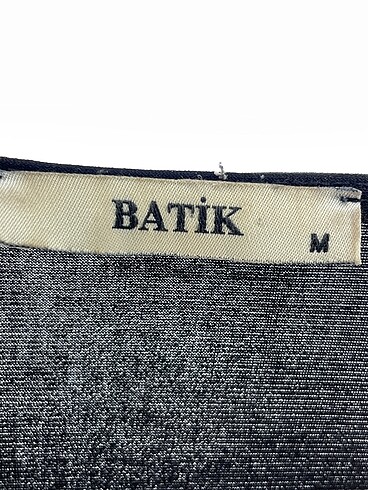 m Beden siyah Renk Batik Bluz %70 İndirimli.