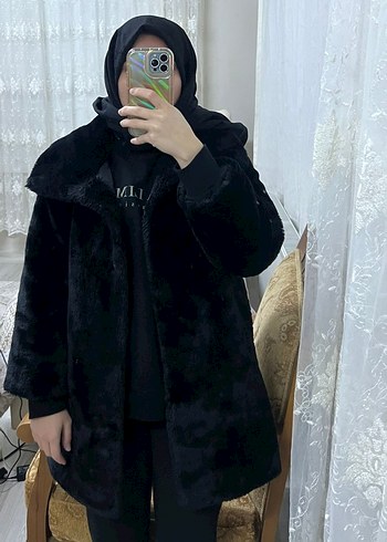 Siyah Peluş Kürk Detaylı Midi Boy Kadın Kaban - Görsel 3