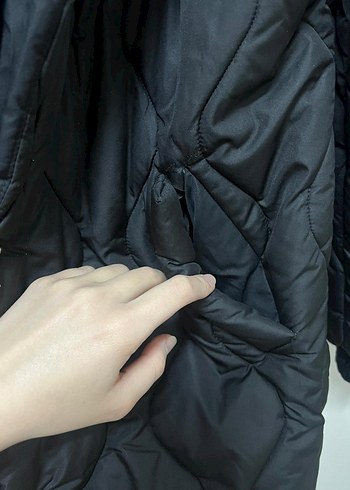 Düğmeli Siyah Uzun Kadın Kışlık Mont - Görsel 3