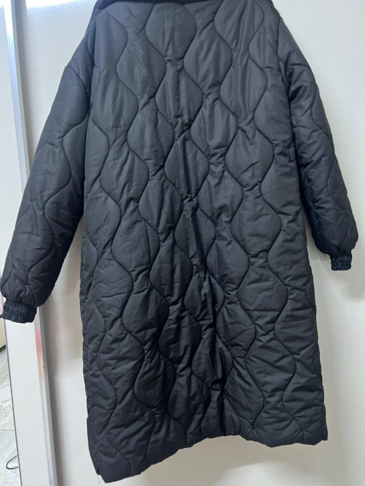 Düğmeli Siyah Uzun Kadın Kışlık Mont - Görsel 2