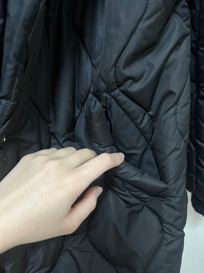 Düğmeli Siyah Uzun Kadın Kışlık Mont - Görsel 3