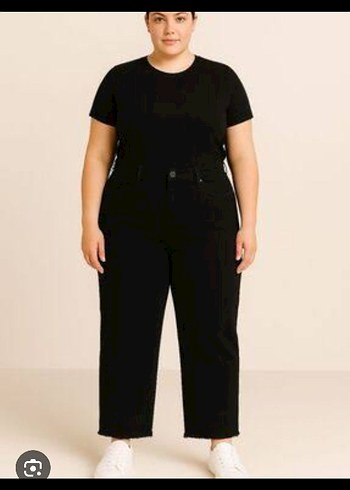 Siyah Regular Fit Midi Kadın Kot Pantolon