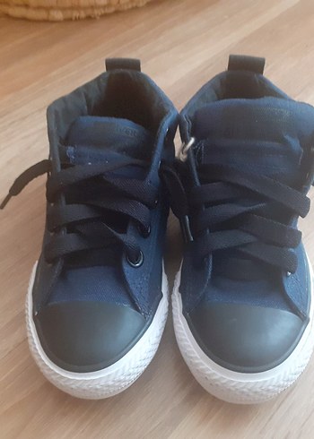 Lacivert Converse Chuck Taylor Sneaker