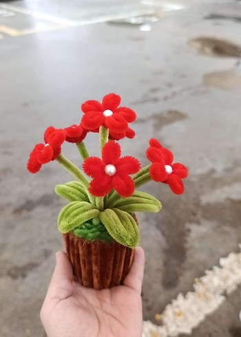 El Yapımı Kırmızı Çiçekli Bohem Saksı - Görsel 3