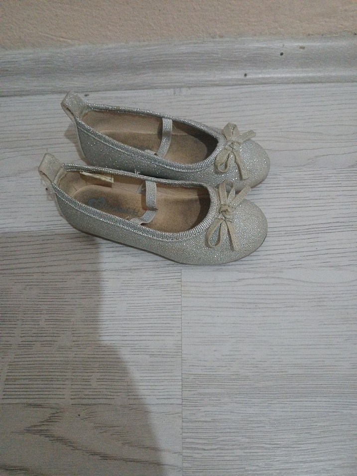 Kız Çocuk Bej Fiyonk Detaylı Babet - Görsel 3