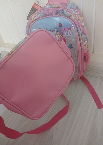 Beden Pastel Pembe Unicorn Temalı Okul Çantası Seti