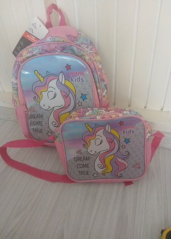 Pastel Pembe Unicorn Temalı Okul Çantası Seti