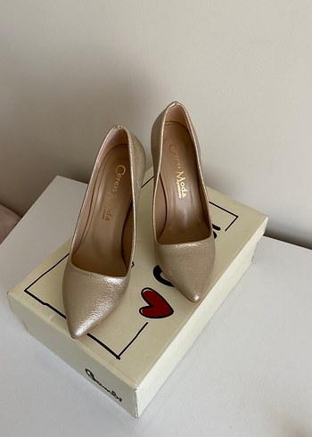 Diğer Klasik Bej Yüksek Topuk Stiletto