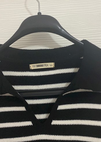 Siyah Beyaz Çizgili Kadın Triko Kazak - Görsel 4