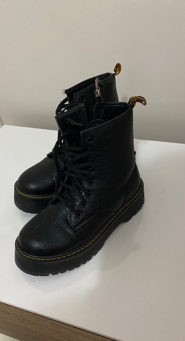 Kadın Bot - Görsel 2