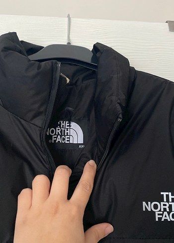 The North Face Erkek Beyaz Siyah Puff Mont - Görsel 4