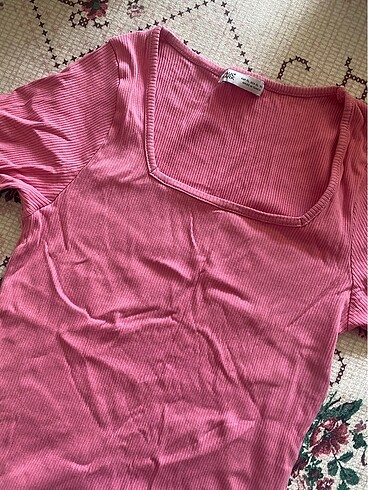 pembe crop bluz