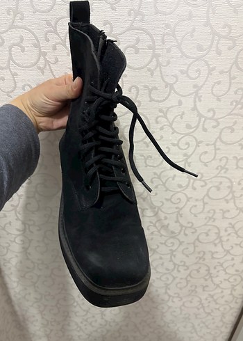 Siyah Süet Bağcıklı Kadın Çizme - Görsel 3