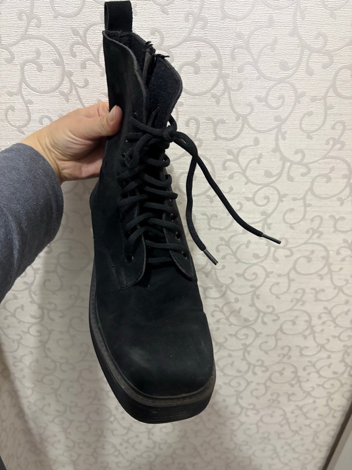 Siyah Süet Bağcıklı Kadın Çizme - Görsel 3