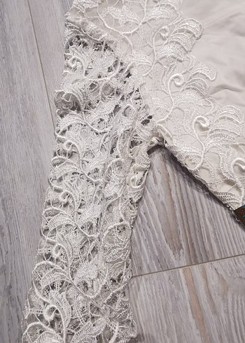 Dantel Detaylı Beyaz Bohem Bluz - Görsel 2