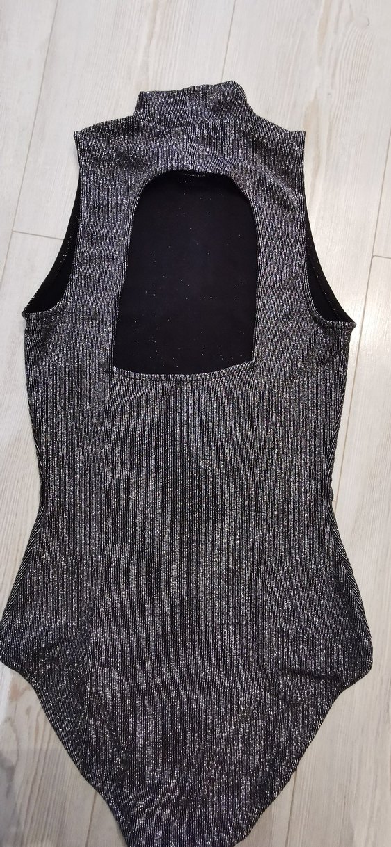 Bershka kadın kolsuz çıtçıtlı body - Görsel 2