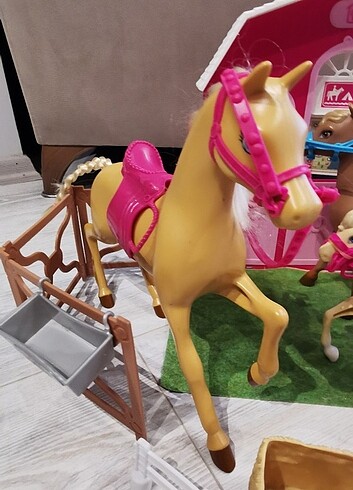 Barbie at çiftlik seti - Görsel 8