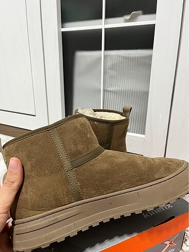 40 Beden Kadın Ugg Bot