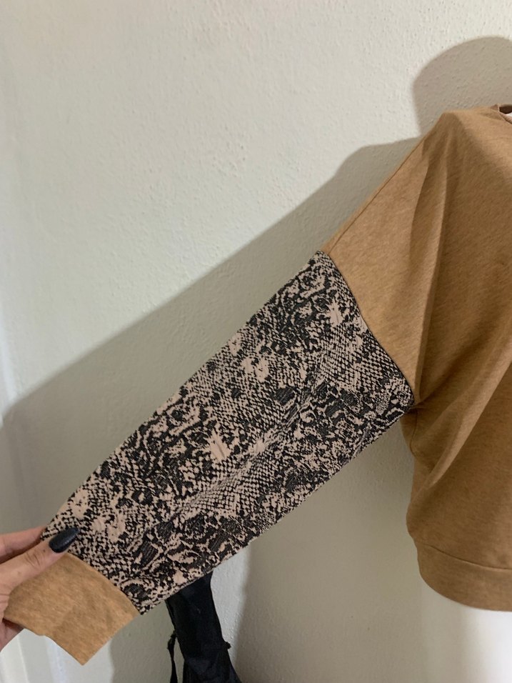 Kol Detaylı Kazak - Görsel 2