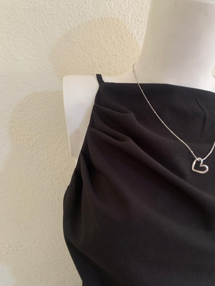 Siyah Drapeli Midi Elbise  - Görsel 3