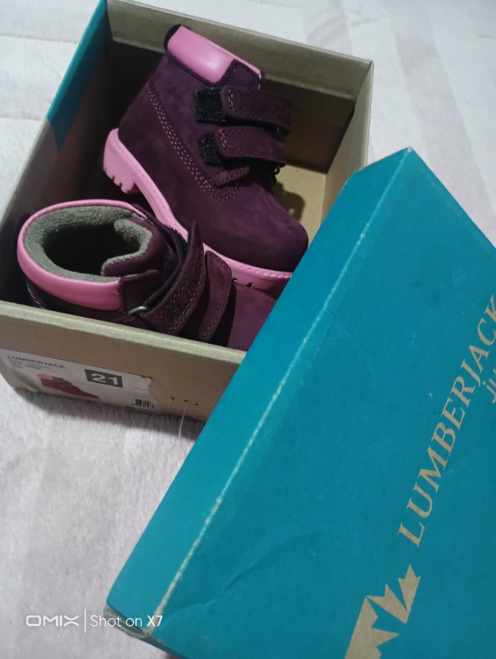 Kız Çocuk Mor Tokalı Kauçuk Bot - Görsel 2