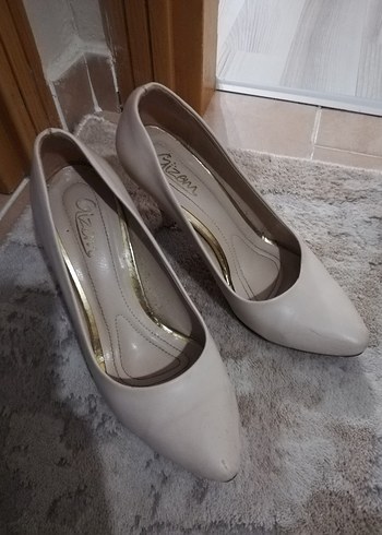 Bej Stiletto Topuklu Kadın Ayakkabı - Görsel 2