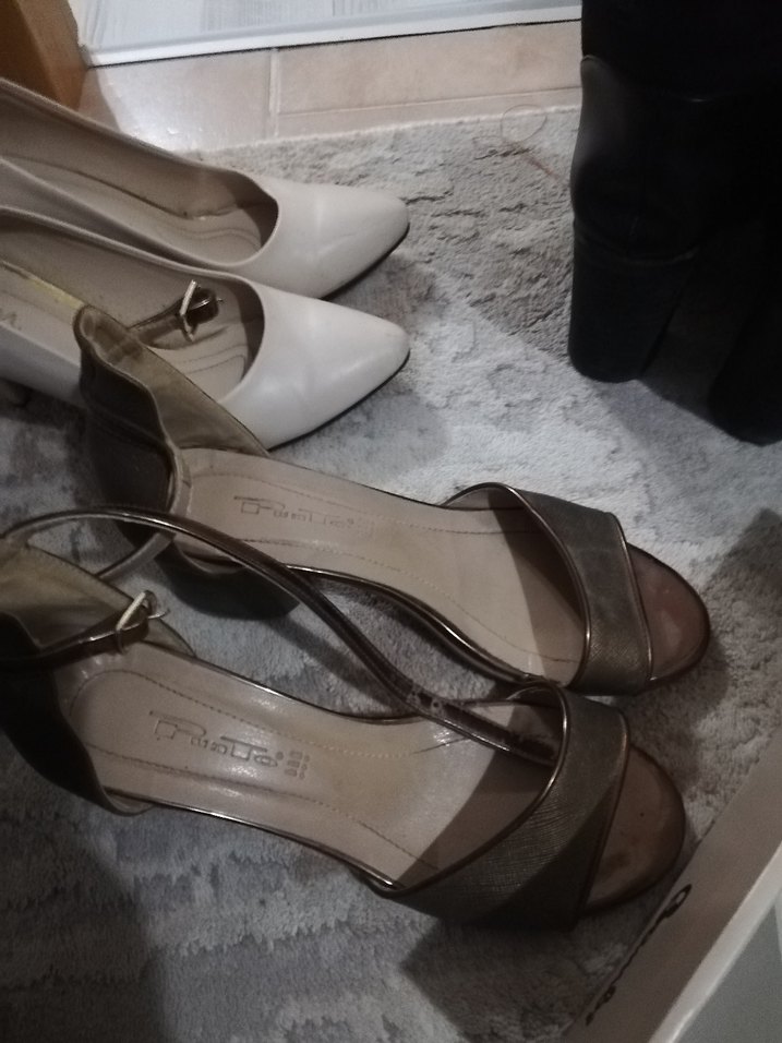 Tokalı Bej ve Gri Stiletto Kadın Ayakkabı - Görsel 2