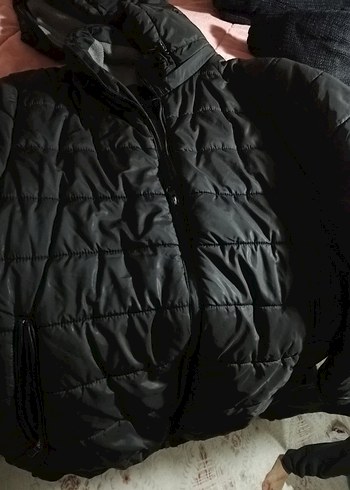 Siyah Kapüşonlu erkek Kışlık Mont - Görsel 5