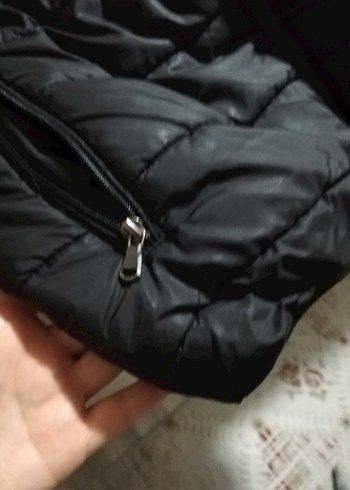 Siyah Kapüşonlu erkek Kışlık Mont - Görsel 3