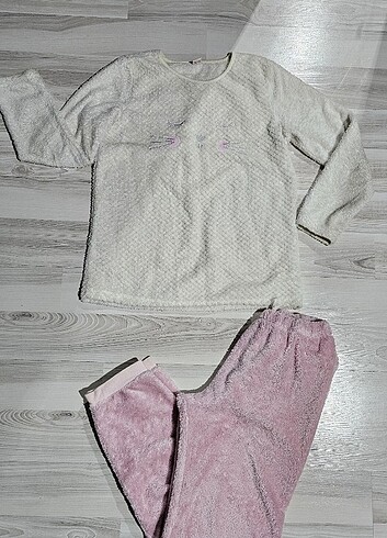 LC Waikiki Kız çocuk pijama 