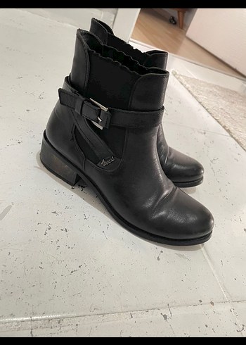 Siyah Nakışlı  Bot inci - Görsel 5