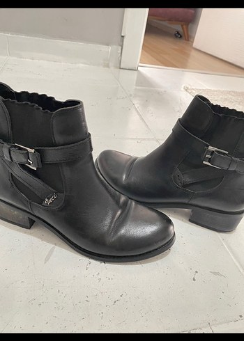 Siyah Nakışlı  Bot inci - Görsel 6