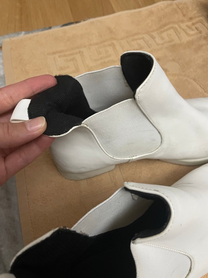 Beyaz Dolgu Topuk Kadın Bot - Görsel 4