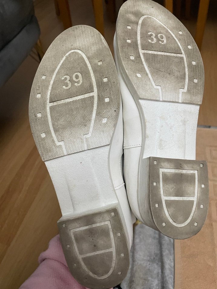 Beyaz Dolgu Topuk Kadın Bot - Görsel 3