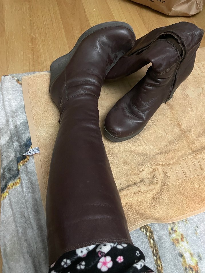 Kahverengi Deri Kadın Dolgu Topuklu Diz Boyu Bot - Görsel 2