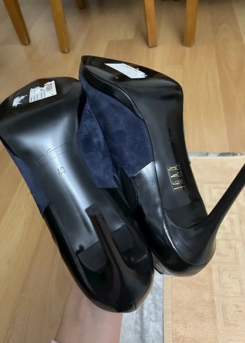 Kadın Mavi Süet Dolgu Topuklu Bot - Görsel 5